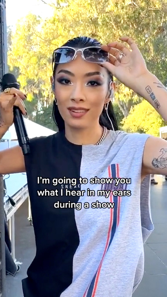 TikTok: Rina - In-ear Audio